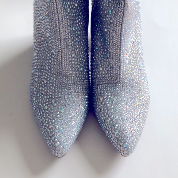 🎊HP🎉New Sparkle Glam Silver Rhinestone Boots - Picture 4 of 9